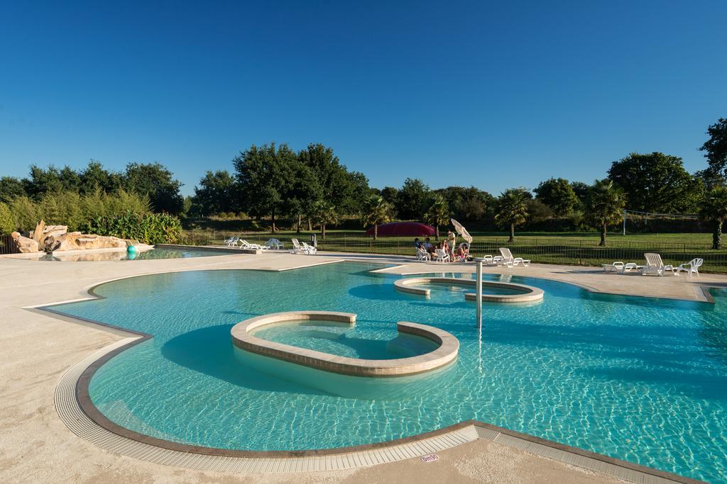 Domaine De L'Orangerie De Lanniron Hotel Quimper Bagian luar foto